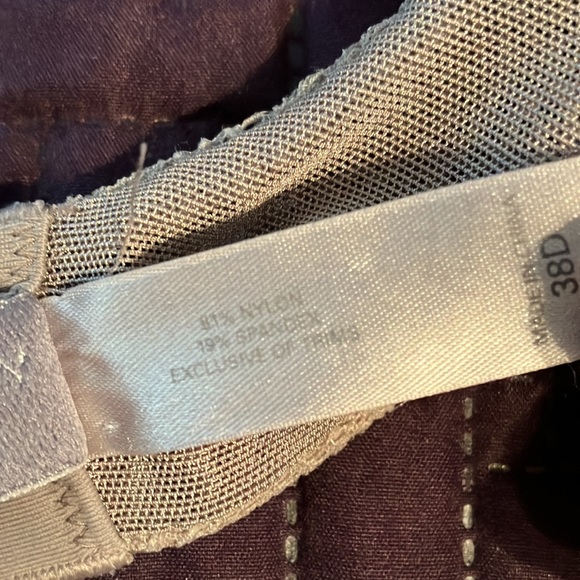 Victoria Secret IPEX Bra 38D - Picture 4 of 5